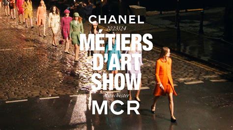 CHANEL 2023/24 Métiers d'art Show — CHANEL Shows 